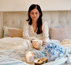 Breakfast in bed date idea
