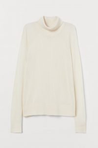 Fine-knit polo-neck jumper