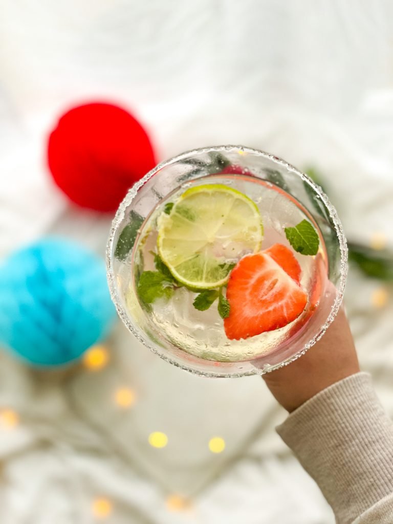 Lime and strawberry mojito recipe