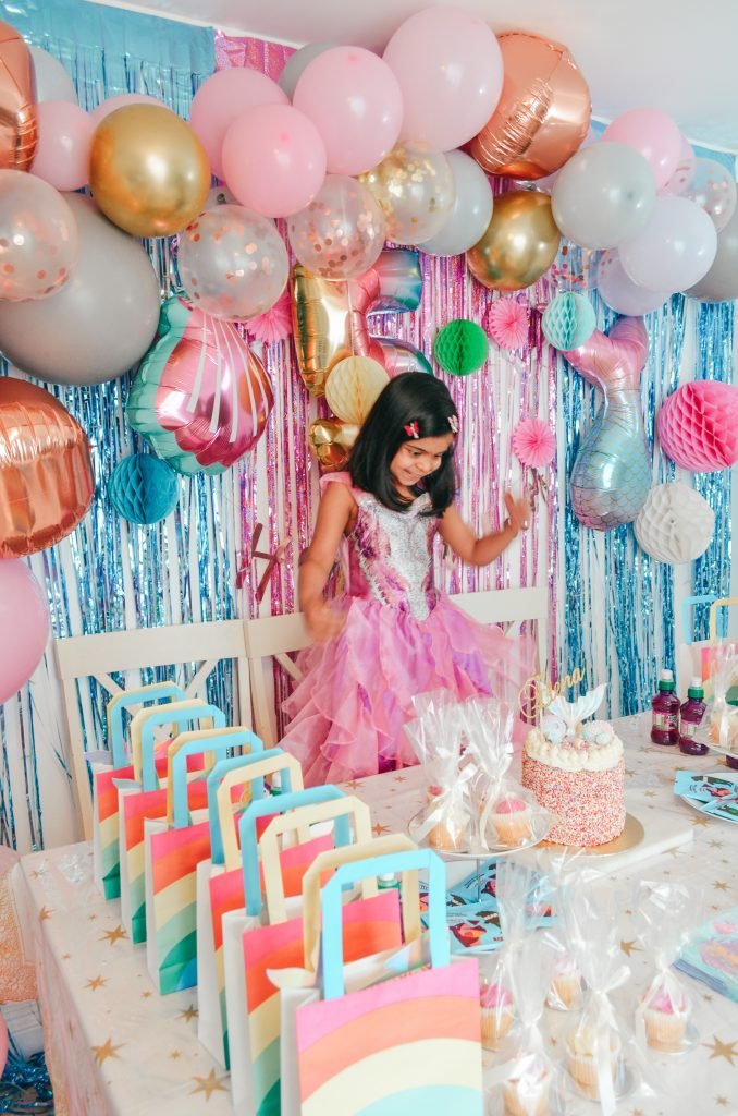 How to organise a kids birthday party on lockdown - Colour me in style