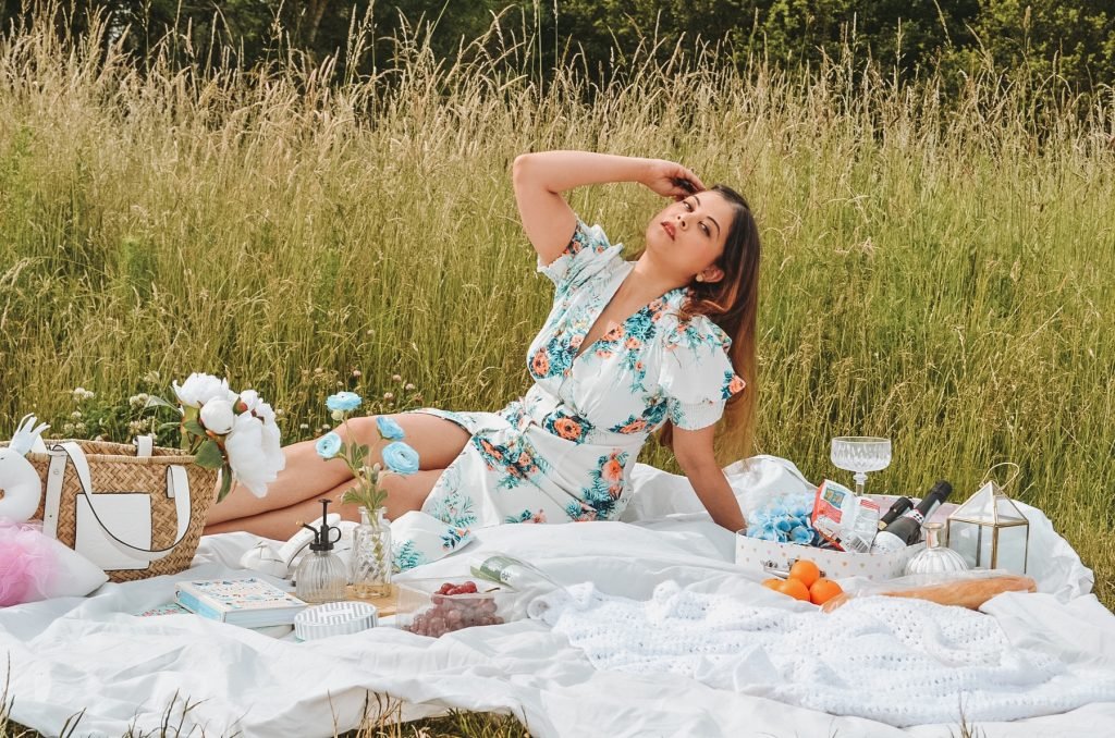 I made the prettiest picnic dress 🌹🌹🌹 : r/cottagecore