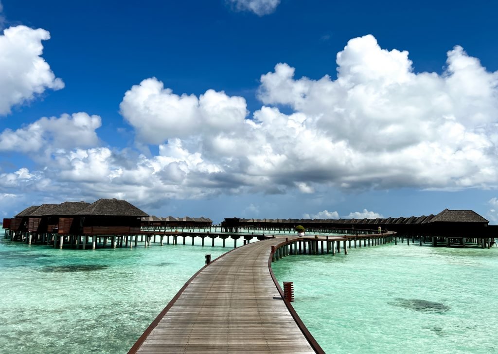 sun siyam olhuveli, maldives watervillas, water villas in maldives, family friendly water villas maldives