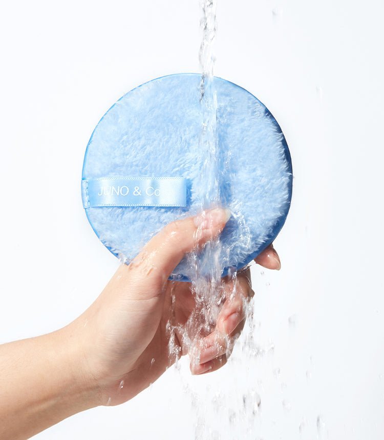 Reusable Cleansing pad Cleansing cookie. Sustainable skincare brands  