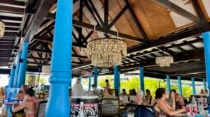 Pool Bar Saii Lagoon Maldives