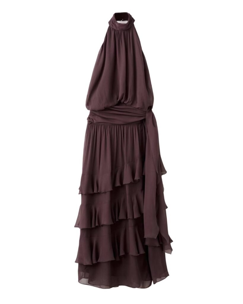 Straight design. Long design. Ruffle detail. Ruched details. Halter neck. Sleeveless. Detachable scarf. Button closing on the neck. Back zip fastening. With inner lining. This garment is part of our party and event collection, designed to elevate your looks for special occasions.